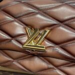 20240331_i1711888185_2290_4.jpg Replica Louis Vuitton Go – 14 Marrone