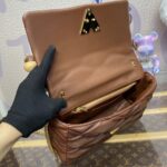 20240331_i1711888185_9283_8.jpg Replica Louis Vuitton Go – 14 Marrone