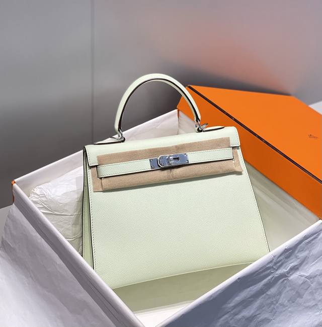 image1 Hermes Kelly Bubble Green