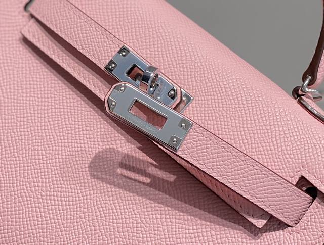 image2 Hermes Kelly Pink