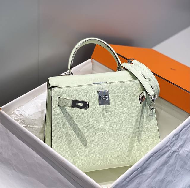 image9 Hermes Kelly Bubble Green