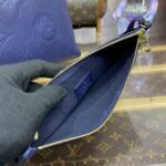 Replica Louis Vuitton Carry All MM Dark Blue