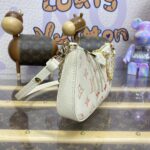 Replica Louis Vuitton Easy Pouch Orange - high-quality designer bag dupe