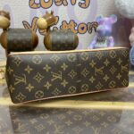 Replica Louis Vuitton Dauphine GM