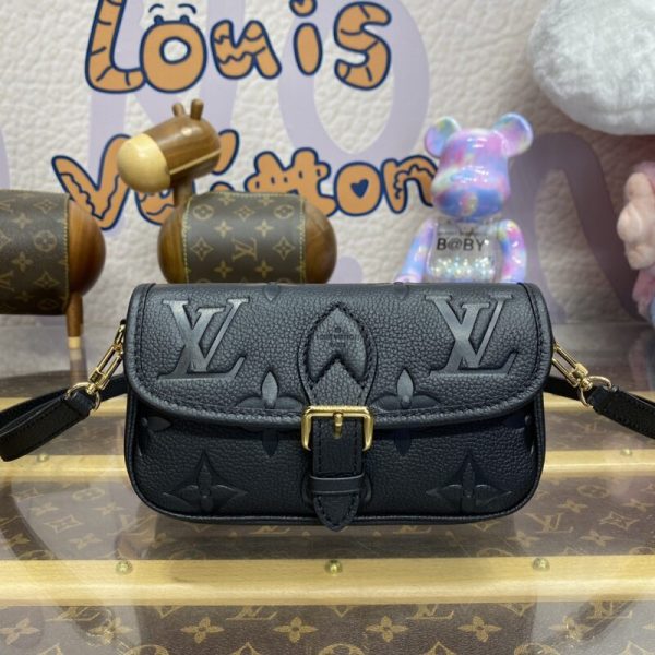 Replica Louis Vuitton Nano Diane Black