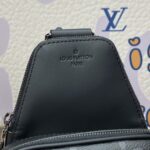 Replica Louis Vuitton Avenue Slingbag Black - top-grade luxury bag dupe