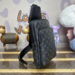 Replica Louis Vuitton Avenue Slingbag Black - high-end replica designer purse