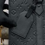 Replica Louis Vuitton Sac Plat Black