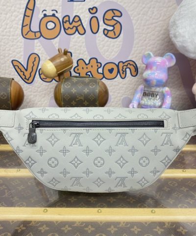 Fake Louis Vuitton Bumbag Discovery Grey - ultra-realistic fake purse