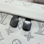 Replica Louis Vuitton Bumbag Discovery Grey