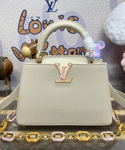 Replica Loius Vuitton Capucines Beige - ultra-realistic fake purse