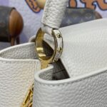 Replica Loius Vuitton Capucines Beige