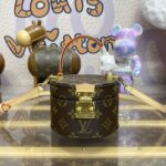 Replica Louis Vuitton Scott - top-grade luxury bag dupe