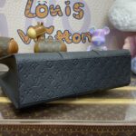 Replica Louis Vuitton Sac Plat 24H Black - high-end replica designer purse