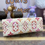 Replica LV Onthego East West Orange - high-end replica designer purse