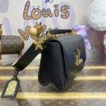 Replica Louis Vuitton Twist Black With Strap - top-grade luxury bag dupe