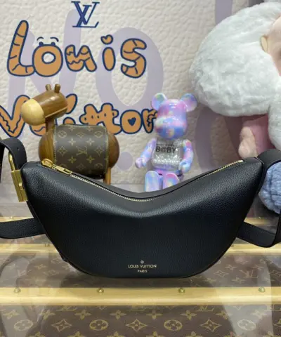 Fake Louis Vuitton Bumbag Low Key Black - best quality fake designer bag