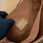 Replica Louis Vuitton Pochette Metis Brown