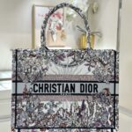 Replica Dior Tote Book Sun Flower Winter
