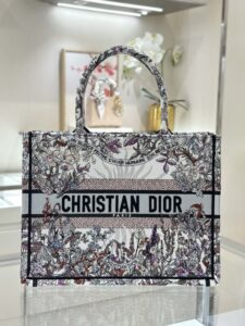 Fake Dior Tote Book Sun Flower Winter - designer handbag clone