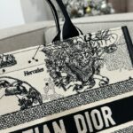 Replica Dior Tote Book Constilation