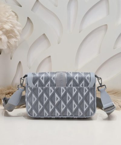 Replica Dior Hit The Road Messenger Bag Grey - top-grade luxury bag dupe