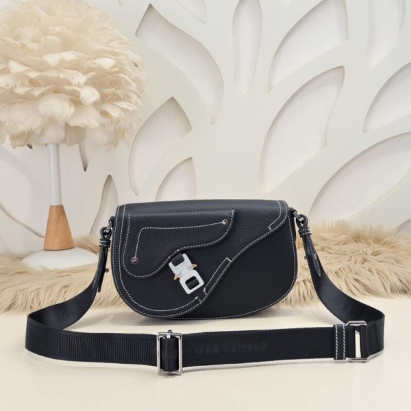 Replica Dior Saddle Messenger Black - top-grade luxury bag dupe