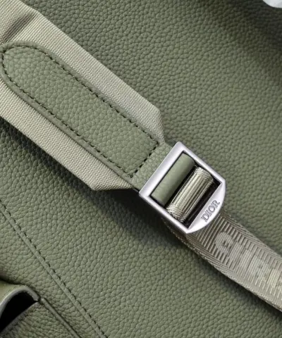 Fake Dior Maxi Gallop Backpack Green - high-quality designer bag dupe