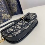 Replica Dior Bobby East – West Cd