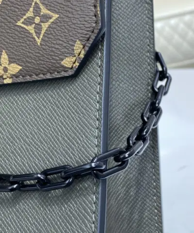 Replica Louis Vuitton Robusto Briefcase - premium superclone handbag