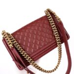 CHANEL Le Boy Red
