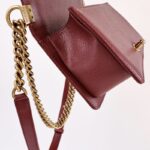 CHANEL Le Boy Red