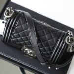 CHANEL Le Boy Μαύρο Μικρό