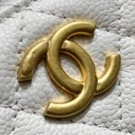 CHANEL 22S Handle Box Bag White - top-grade luxury bag dupe