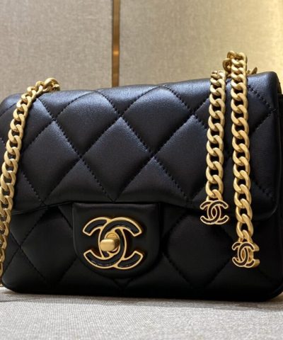 CHANEL 22P Enamel Bag - high-quality designer bag dupe