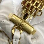 CHANEL 22s Rhinestone Hobo White - replica di borsa di alta qualità