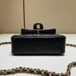CHANEL Classic Flap 20cm Lion - 1:1 premium replica handbag