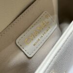 CHANEL Le Boy Small Ivory - 1:1 premium replica handbag