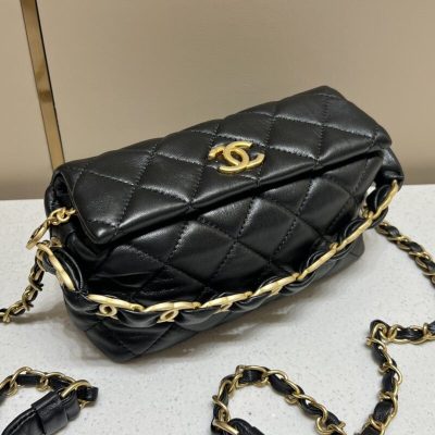 CHANEL Hobo Bag Black - top-grade luxury bag dupe