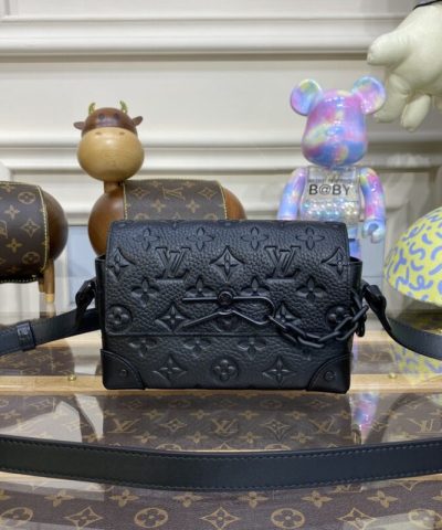 Replica Louis Vuitton Steamer Wearable Wallet Full Black - top-grade luxury bag dupe