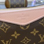 Replica Louis Vuitton Pallas Clutch Rosa
