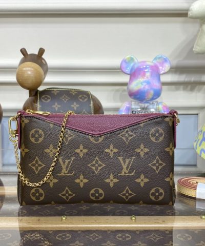 Replica Louis Vuitton Pallas Clutch Bordo - ultra-realistic fake purse