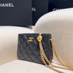 CHANEL 23c Hobo Love - 1:1 premium replica handbag