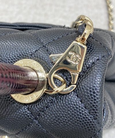 CHANEL 23P Coco Lizard Handle - best quality fake designer bag