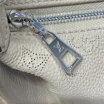 Replica Louis Vuitton Baia Beige