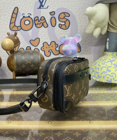 Fake Louis Vuitton Alpha Messenger Brown Canvas - designer handbag clone