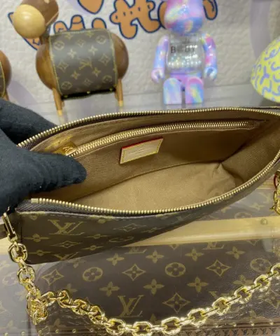 Replica Louis Vuitton Multi Pochette Accessoires - ultra-realistic fake purse
