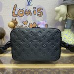 Replica Louis Vuitton Steamer Messenger Black - premium superclone handbag