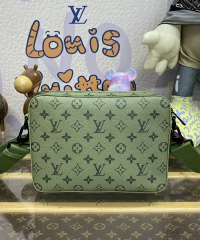 Replica Louis Vuitton Trio Messenger Green - top-grade luxury bag dupe
