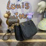 Replica Louis Vuitton Multi Pochette Accessoires Black